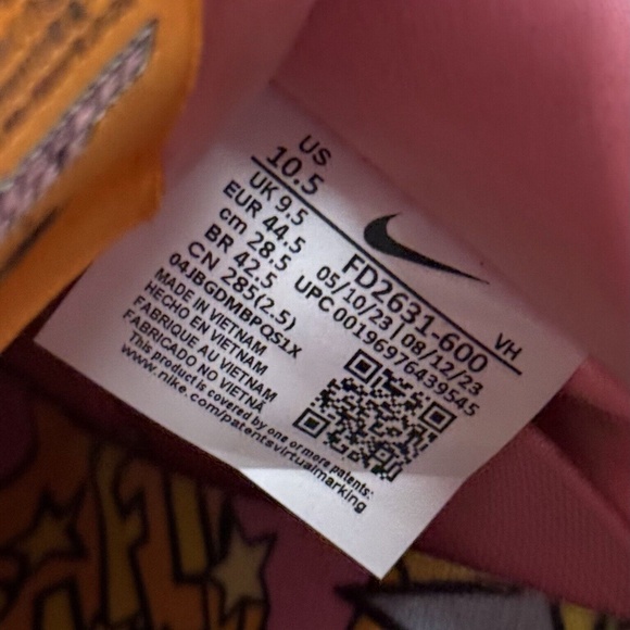 Nike SB Dunk Low The Powerpuff Girls Blossom - Picture 11 of 13